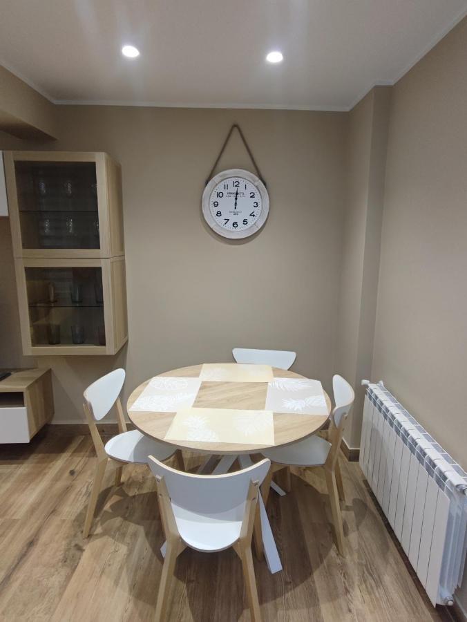 Apartamento Gael- Plaza Espana Avilés Buitenkant foto
