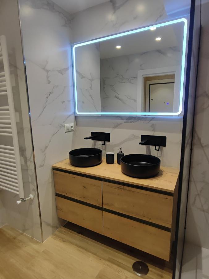 Apartamento Gael- Plaza Espana Avilés Buitenkant foto