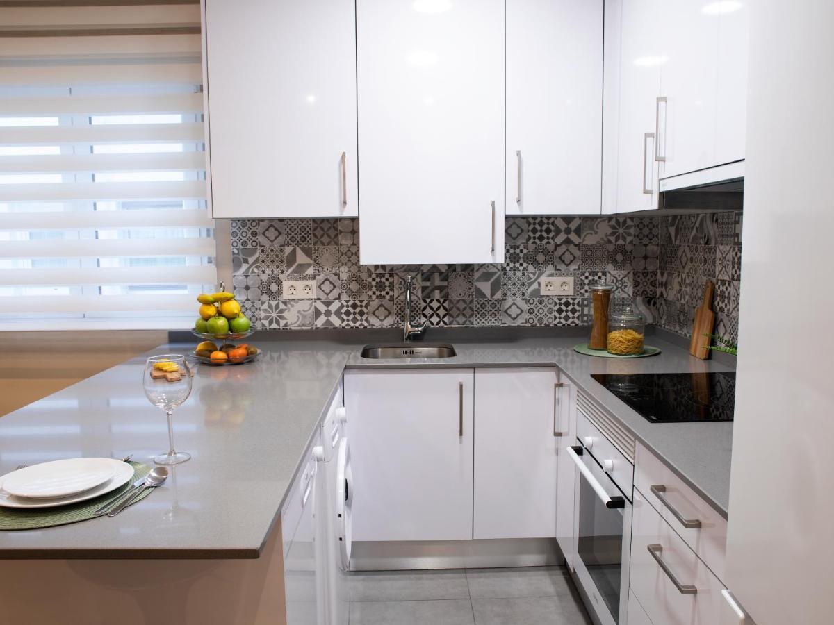 Apartamento Gael- Plaza Espana Avilés Buitenkant foto