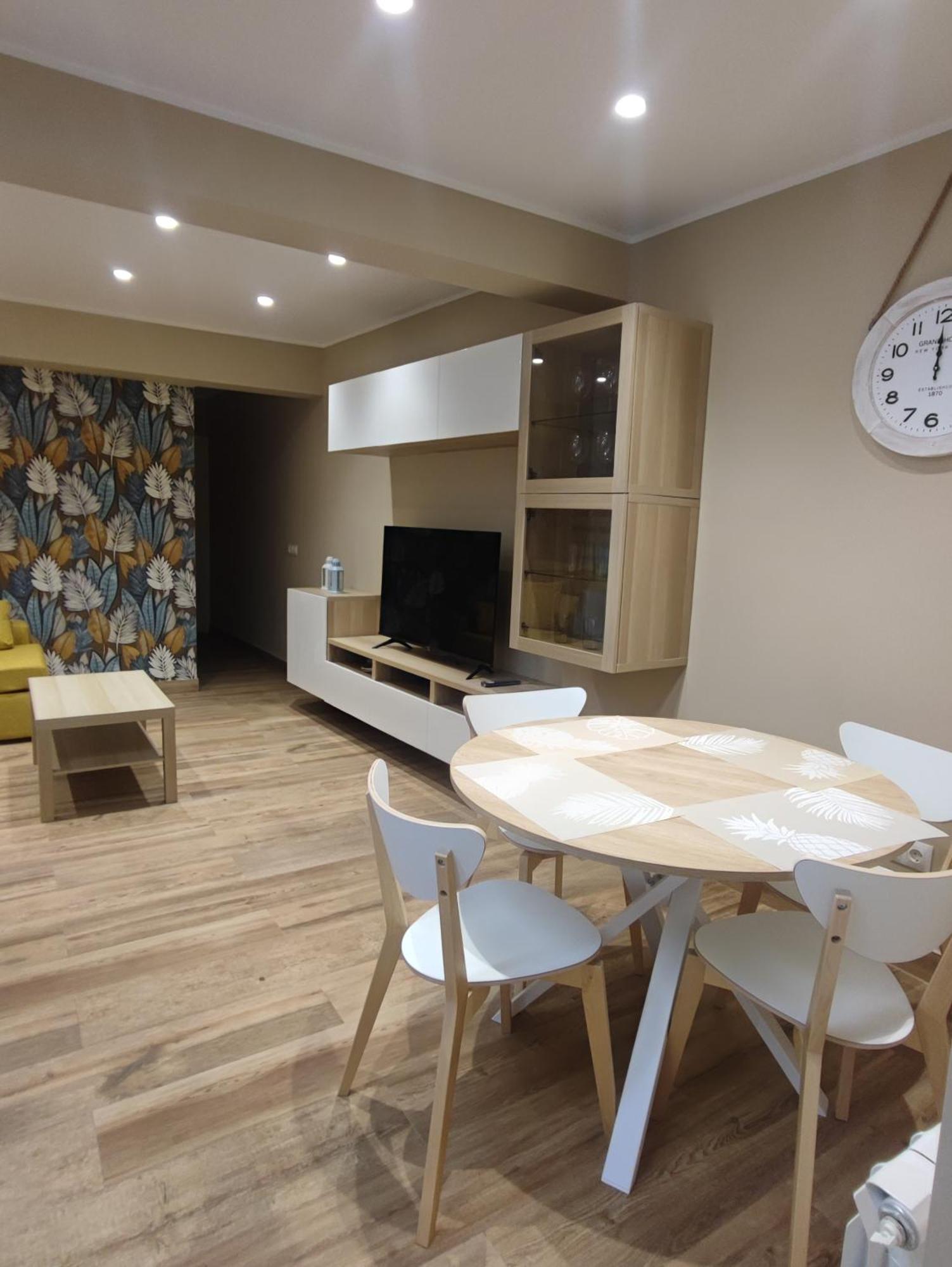 Apartamento Gael- Plaza Espana Avilés Buitenkant foto